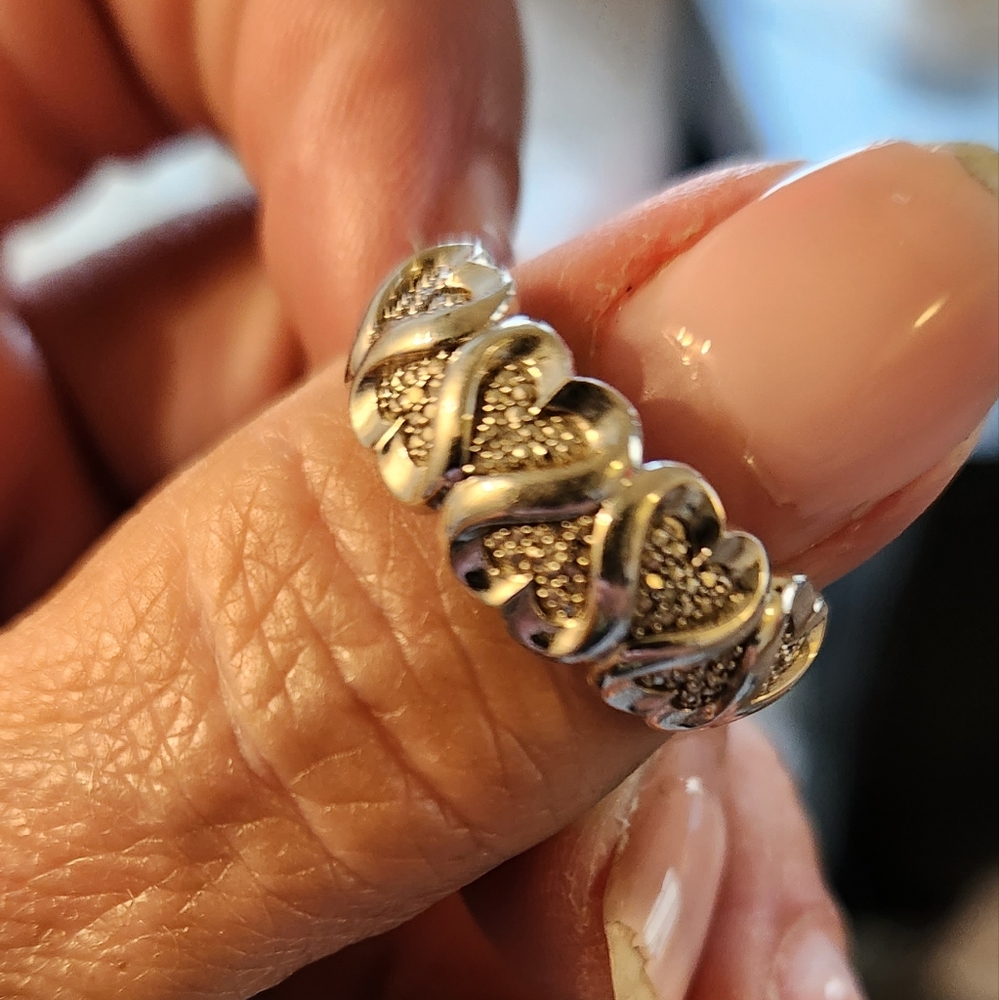 Diamond Hearts Ring
